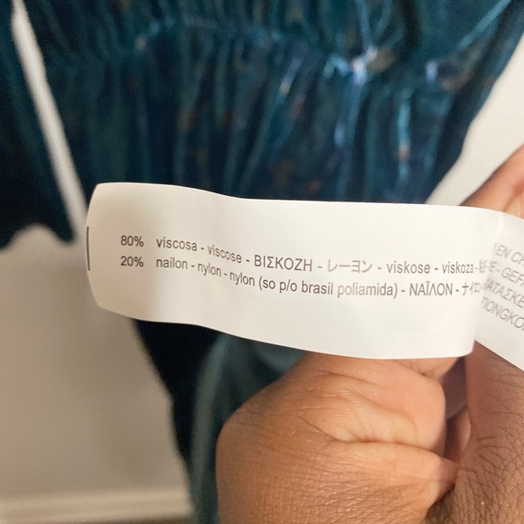 NWT ZARA Asymmetrical Shoulder Crushed Velvet Midi Dress in Emerald Large - Picture 9 of 11